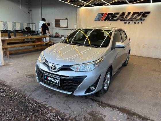 TOYOTA YARIS 1.5 16V FLEX SEDAN XL PLUS TECH MULTIDRIVE TOYOTA YARIS 1.5 16V FLEX SEDAN XL PLUS TECH MULTIDRIVE
